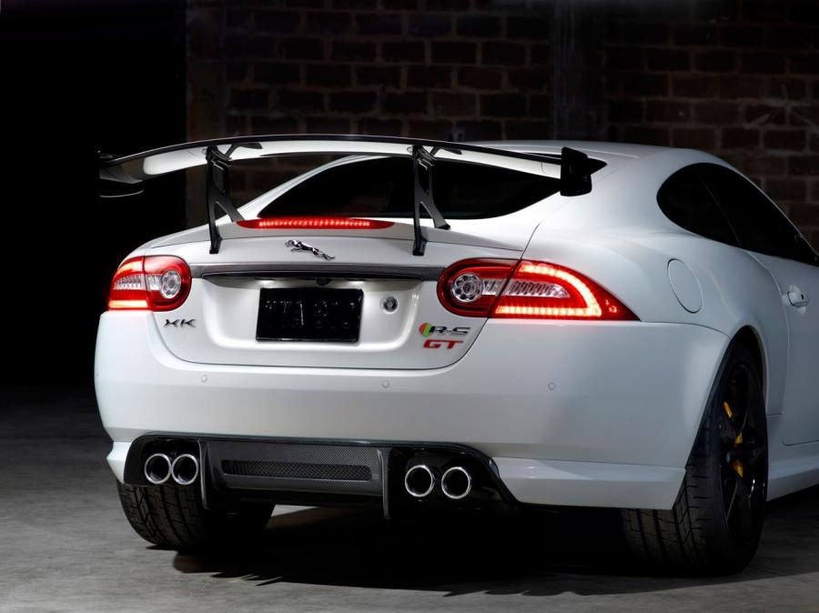  Jaguar XKR-S GT 2013 года  (фото 13 из 26)